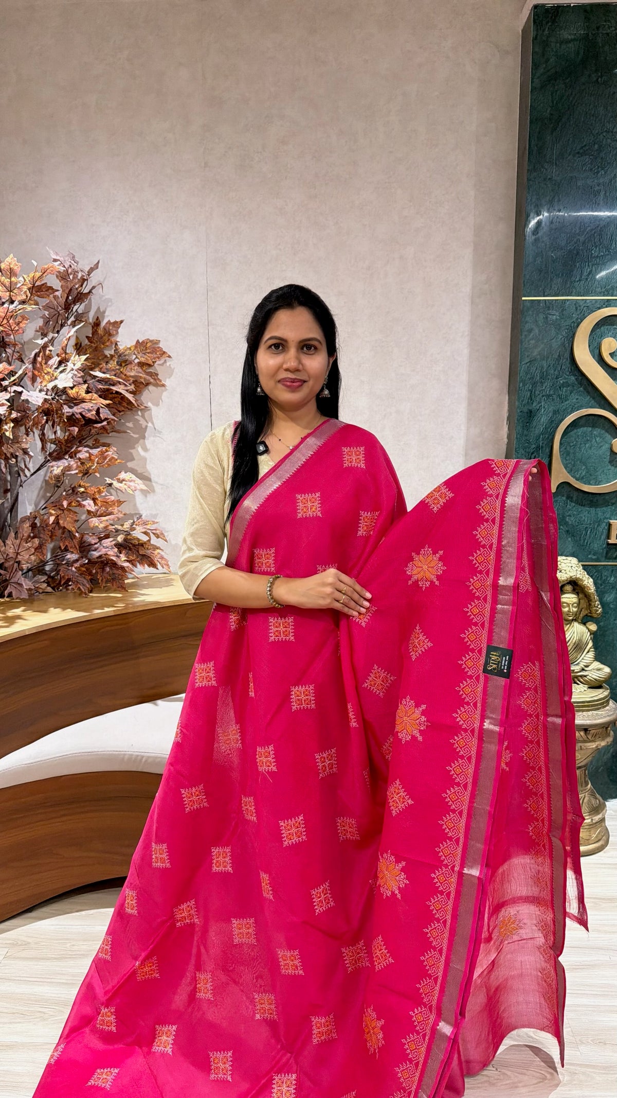 Mangalgiri kutch work saree