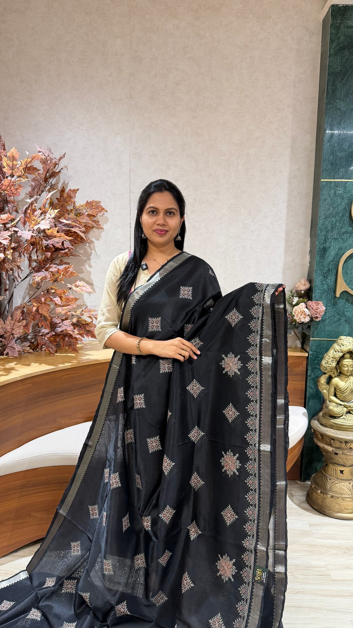 Mangalgiri Kutch work saree