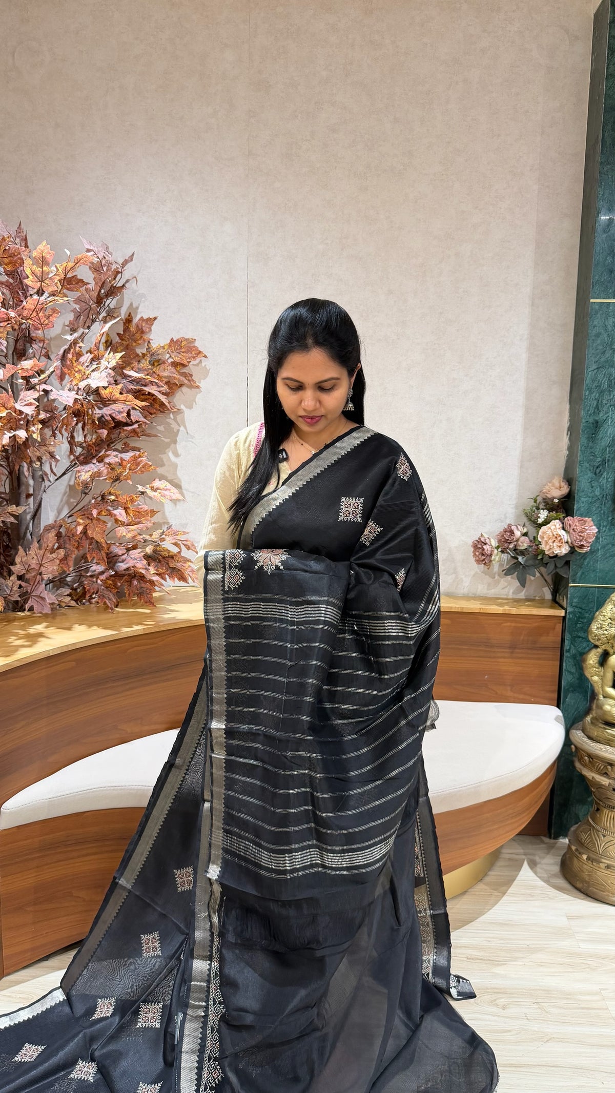 Mangalgiri Kutch work saree