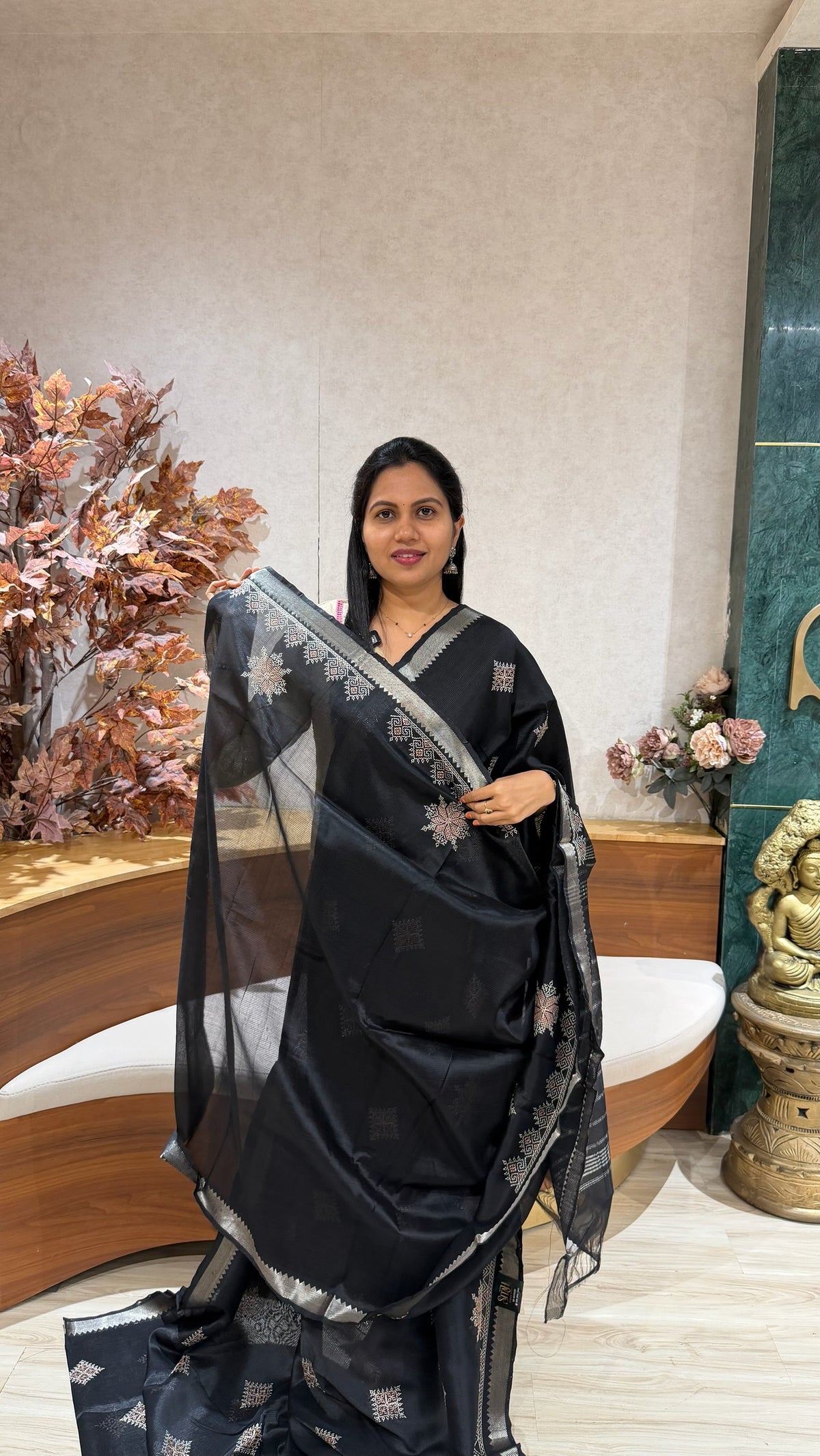 Mangalgiri Kutch work saree